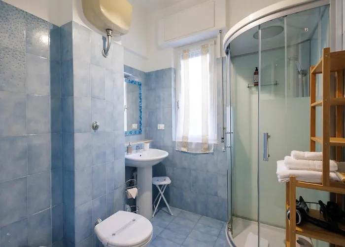 Pensjonat Casa Vittoria Di San Martino Genua